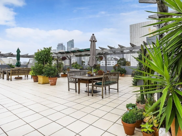 duCHATEAU | Real Estate | Surry Hills - 102 Albion Street - Surry Hills