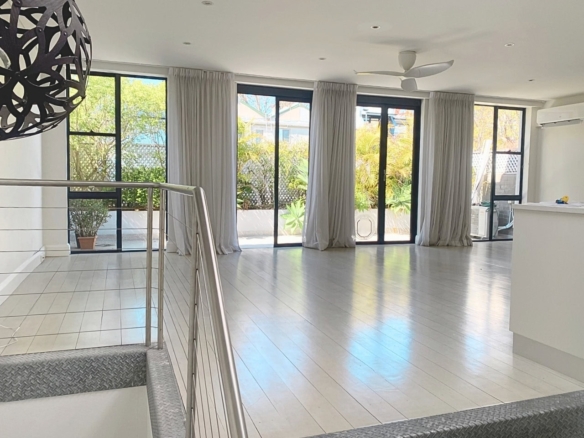 duCHATEAU | Real Estate | Surry Hills - 12-22 Corben Street - Surry Hills