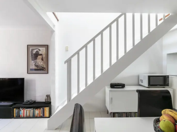 duCHATEAU | Real Estate | Surry Hills - 15 Rose Terrace. - Paddington