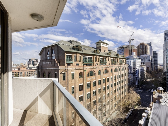 Brett Storrier Realty - 156 Goulburn Street - Surry Hills