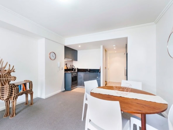 duCHATEAU | Real Estate | Surry Hills - 16 Smail Street - Ultimo