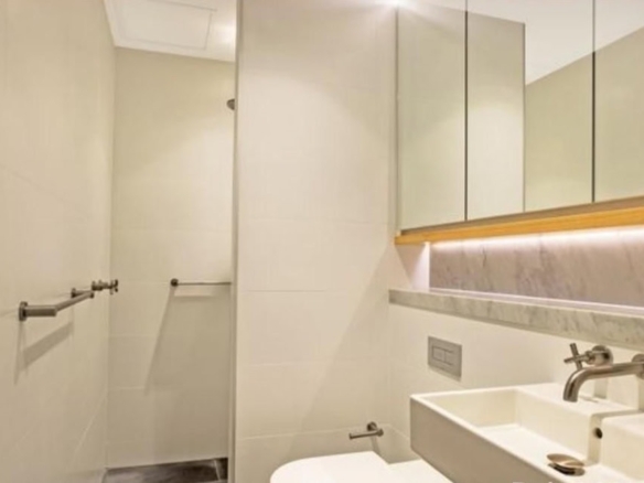 duCHATEAU | Real Estate | Surry Hills - 17 Danks Street - Waterloo