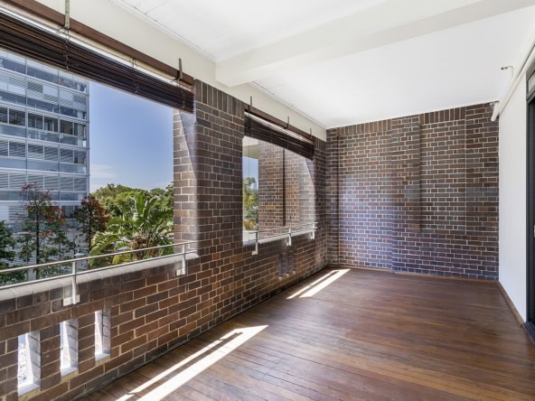 duCHATEAU | Real Estate | Surry Hills - 20 Pyrmont Bridge Road - Camperdown