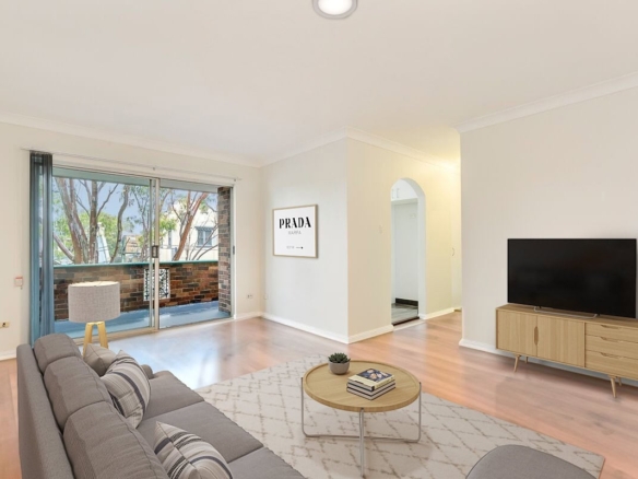 Brett Storrier Realty - 292 Chalmers Street - Redfern
