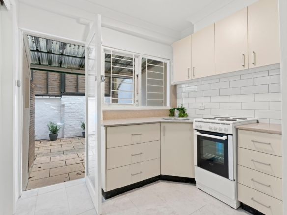 duCHATEAU | Real Estate | Surry Hills - 325 Riley Street - Surry Hills