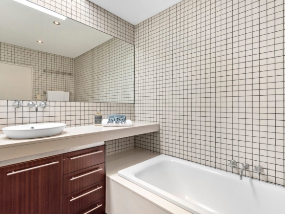 duCHATEAU | Real Estate | Surry Hills - 33 Battle Boulevard - Seaforth