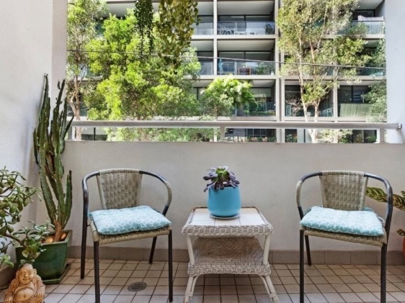 duCHATEAU | Real Estate | Surry Hills - 45 Holt Street - Surry Hills
