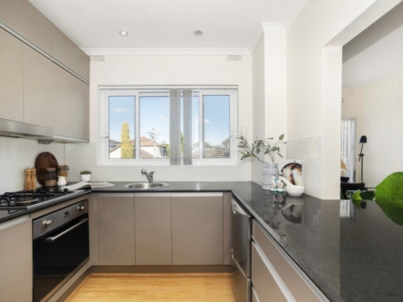 duCHATEAU | Real Estate | Surry Hills - 589 Old South Head Road - Rose bay