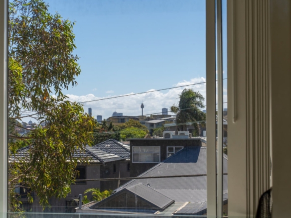 duCHATEAU | Real Estate | Surry Hills - 589 Old South Head Road - Rose bay