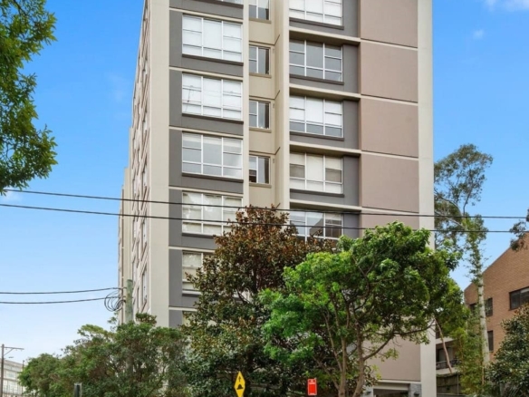duCHATEAU | Real Estate | Surry Hills - 80 Cook Road - Centennial Park