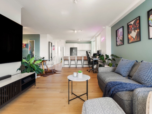 duCHATEAU | Real Estate | Surry Hills - 18-32 Oxford Street - Surry Hills