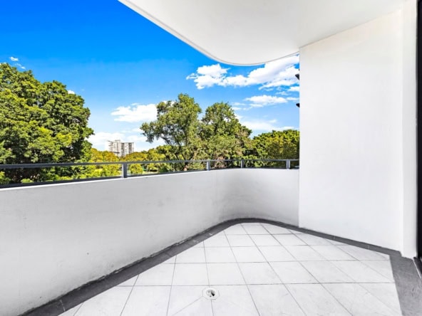duCHATEAU | Real Estate | Surry Hills - 310 Wattle Street - Ultimo
