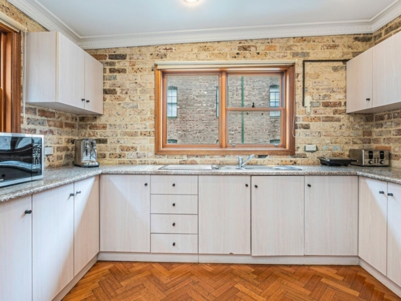 duCHATEAU | Real Estate | Surry Hills - 227 Commonwealth Street - Surry Hills