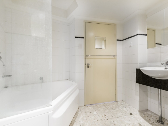 duCHATEAU | Real Estate | Surry Hills - 185 Campbell Street - Surry Hills