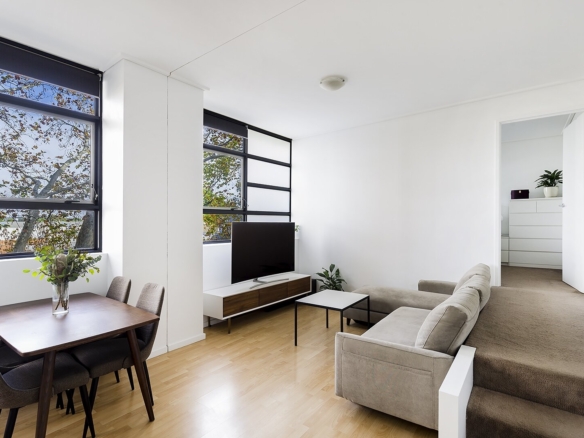 duCHATEAU | Real Estate | Surry Hills - 240 Wyndham Street - Alexandria
