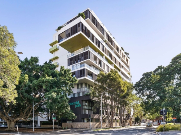 duCHATEAU | Real Estate | Surry Hills - 5 O'Dea Avenue - Zetland