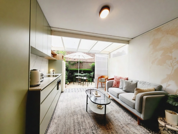 duCHATEAU | Real Estate | Surry Hills - 302 Crown Street - Surry Hills