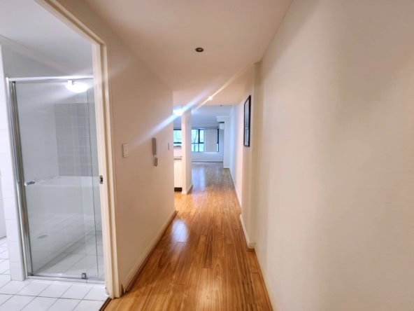 duCHATEAU | Real Estate | Surry Hills - 1 Poplar Street - Surry Hills