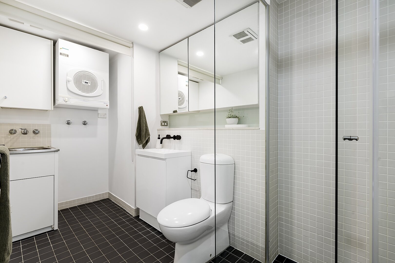 duCHATEAU | Real Estate | Surry Hills - 2 Mandible St - Alexandria