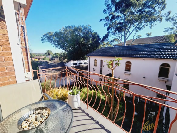 duCHATEAU | Real Estate | Surry Hills - 9A Tintern Road - Ashfield