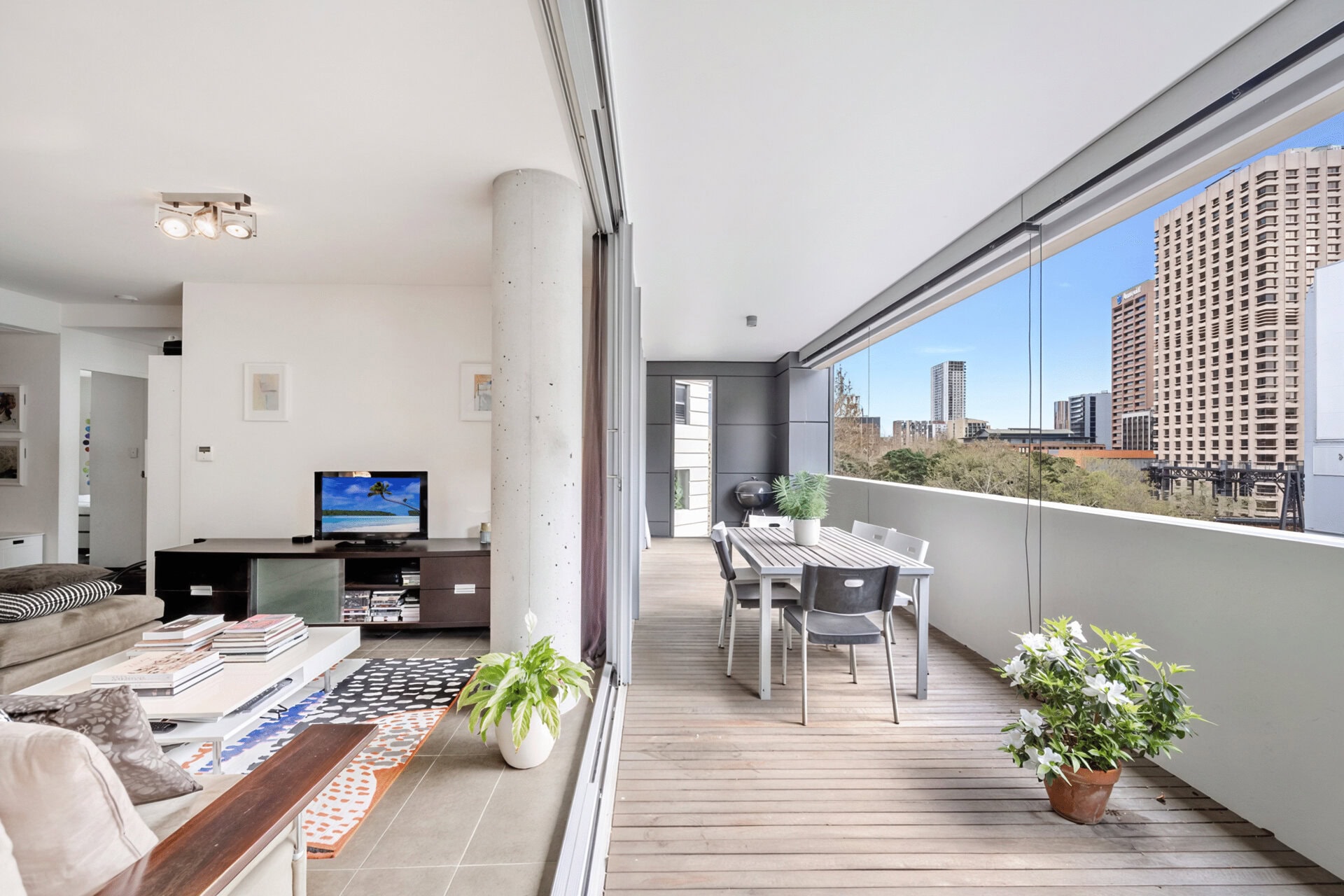 duCHATEAU | Real Estate | Surry Hills - 33 Reservoir Street - Surry Hills