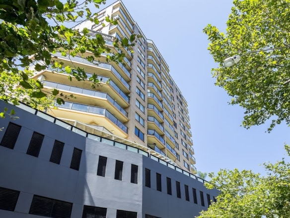 duCHATEAU | Real Estate | Surry Hills - 220 Goulburn Street - Surry Hills