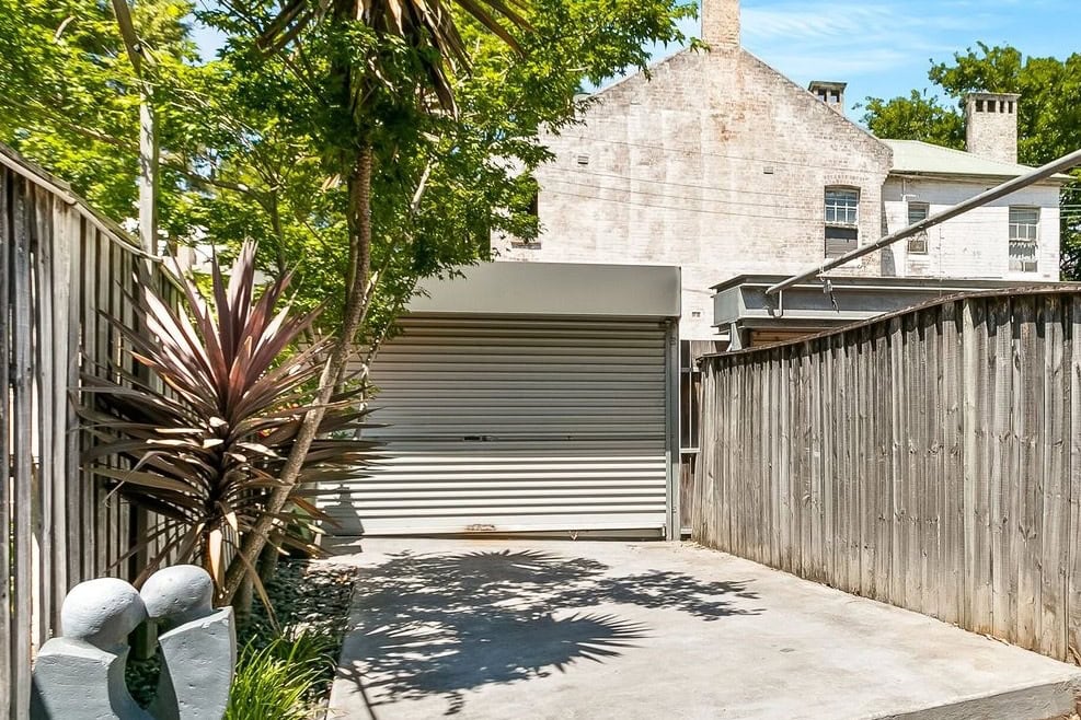 duCHATEAU | Real Estate | Surry Hills - 111 Cleveland Street - Darlington