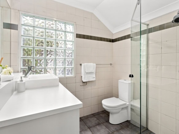 duCHATEAU | Real Estate | Surry Hills - 111 Cleveland Street - Darlington