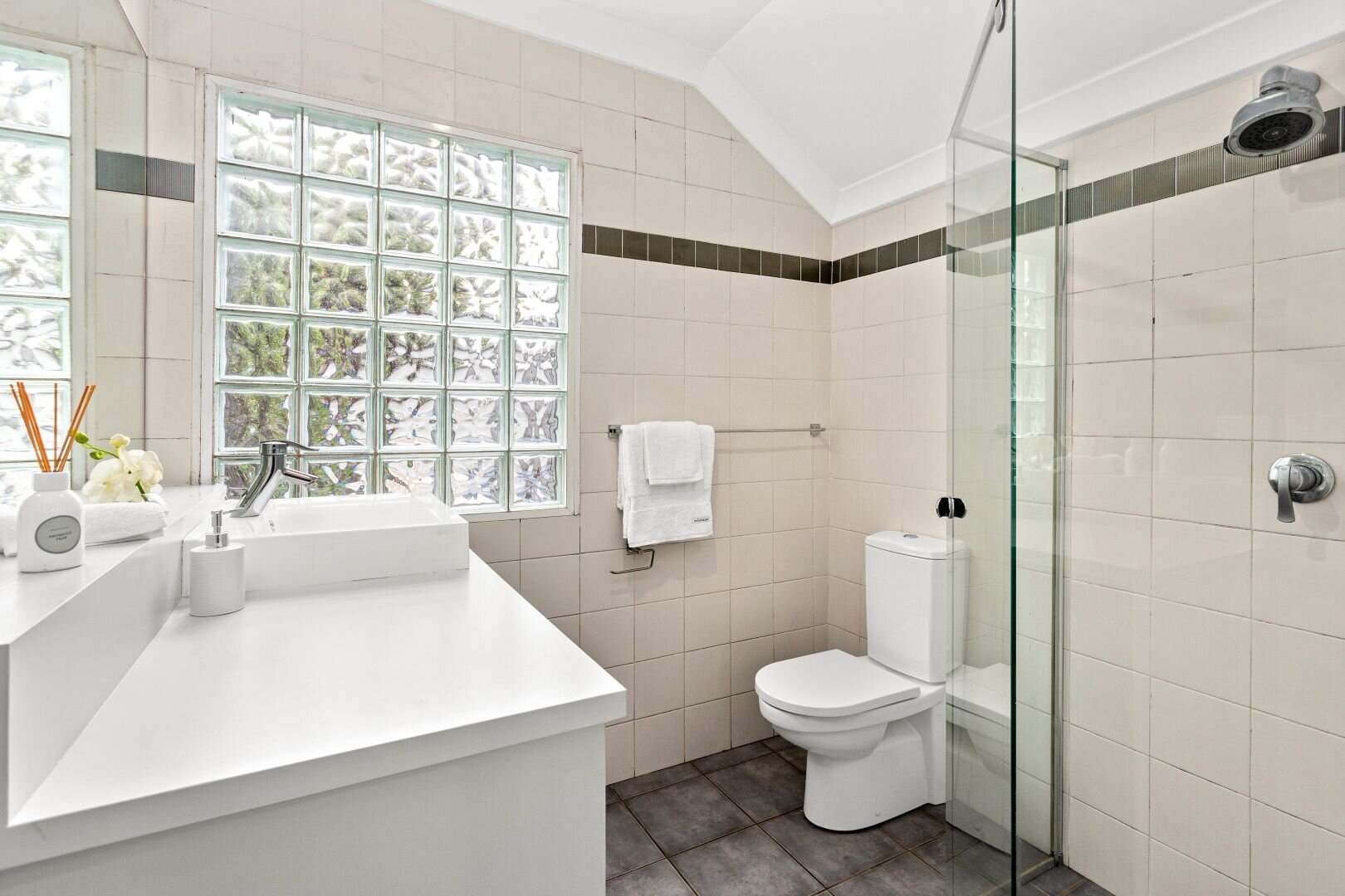 duCHATEAU | Real Estate | Surry Hills - 111 Cleveland Street - Darlington