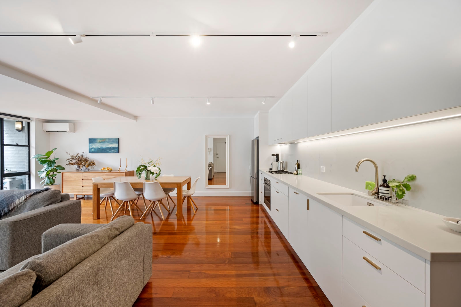 duCHATEAU | Real Estate | Surry Hills - 12-22 Corben Street - Surry Hills