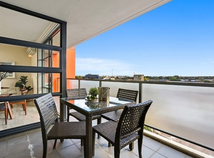 duCHATEAU | Real Estate | Surry Hills - 2 Mandible Street - Alexandria