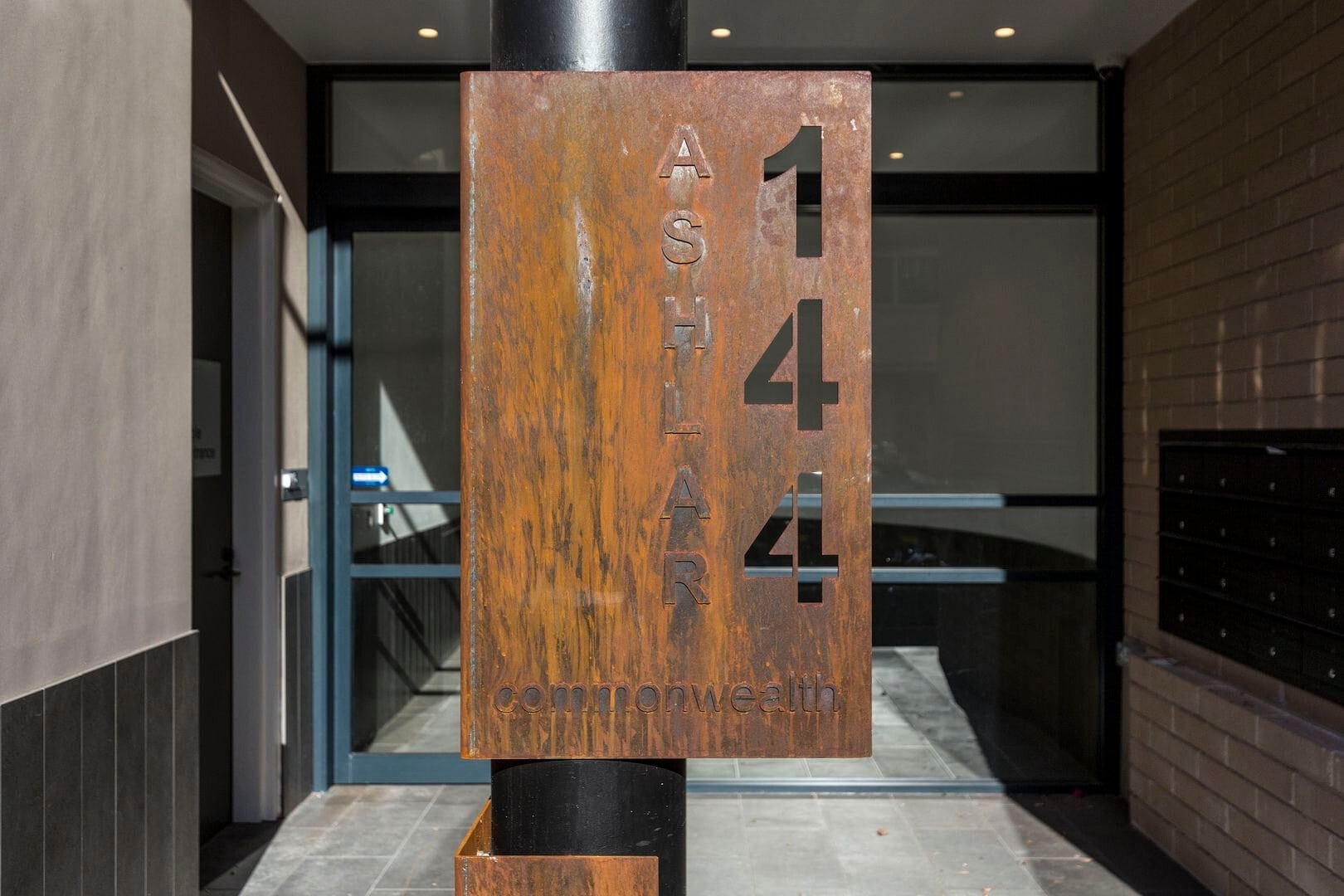 duCHATEAU | Real Estate | Surry Hills - 144 Commonwealth Street - Surry Hills
