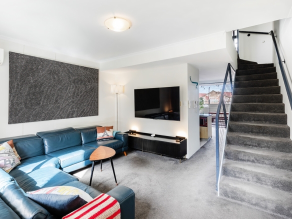 duCHATEAU | Real Estate | Surry Hills - 3-13 Erskineville Road - Newtown