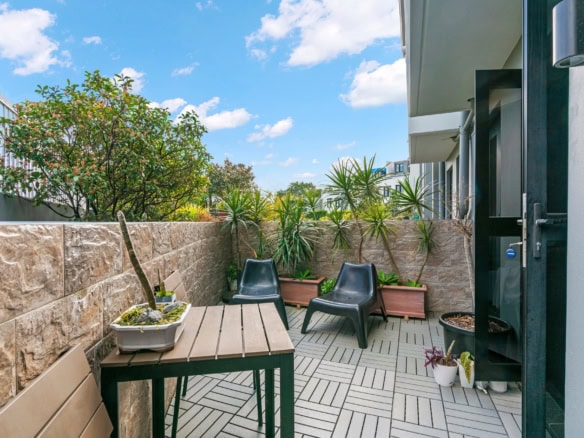 duCHATEAU | Real Estate | Surry Hills - 6-8 Albert Street - Newtown