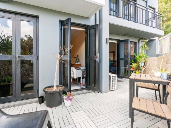 duCHATEAU | Real Estate | Surry Hills - 6-8 Albert Street - Newtown