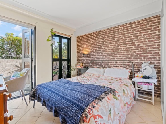 duCHATEAU | Real Estate | Surry Hills - 6-8 Albert Street - Newtown