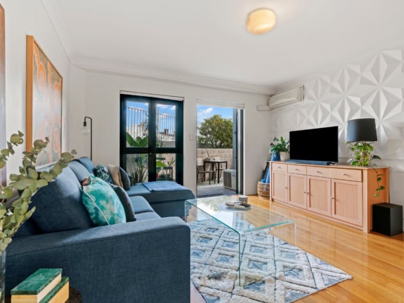 duCHATEAU | Real Estate | Surry Hills - 6-8 Albert Street - Newtown
