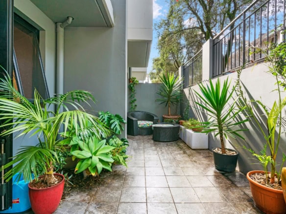 duCHATEAU | Real Estate | Surry Hills - 6-8 Albert Street - Newtown