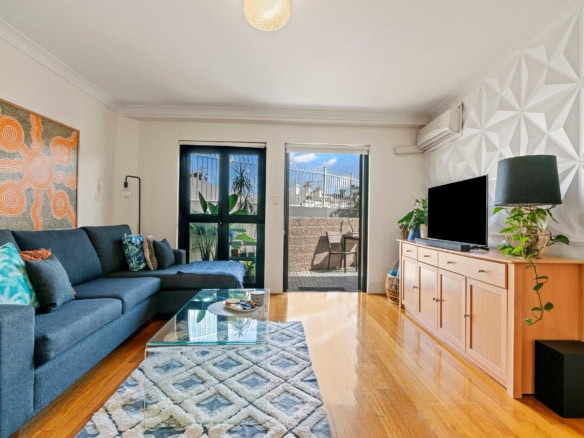 duCHATEAU | Real Estate | Surry Hills - 6-8 Albert Street - Newtown