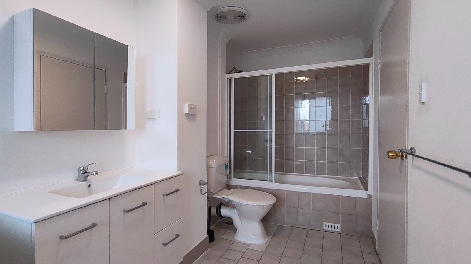 duCHATEAU | Real Estate | Surry Hills - 2 Goodlet Street - Surry Hills