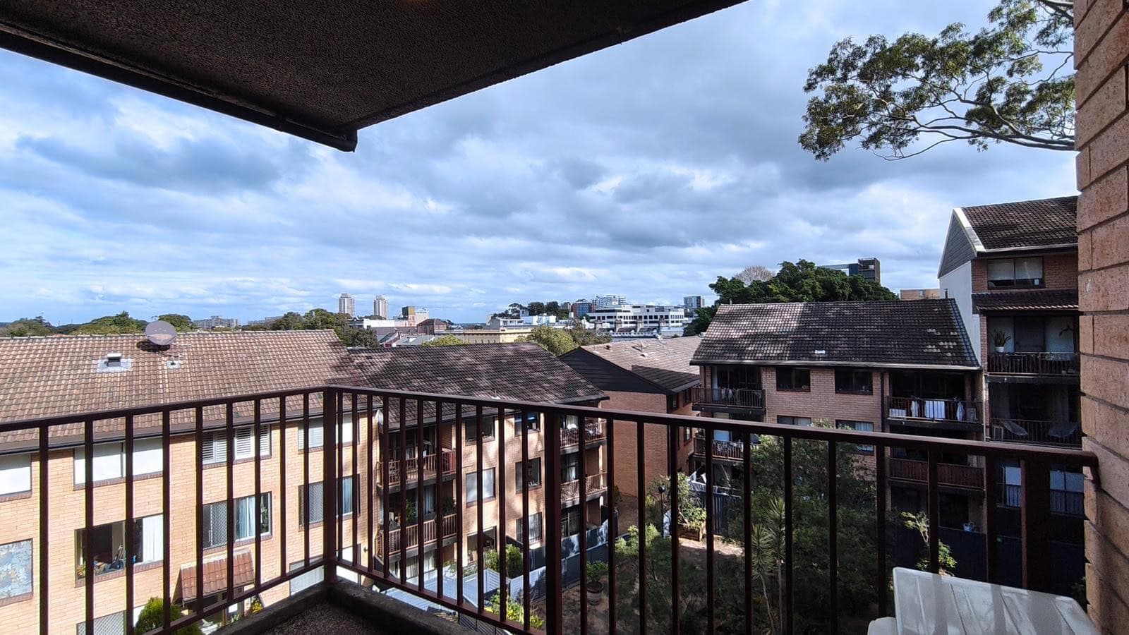 duCHATEAU | Real Estate | Surry Hills - 2 Goodlet Street - Surry Hills