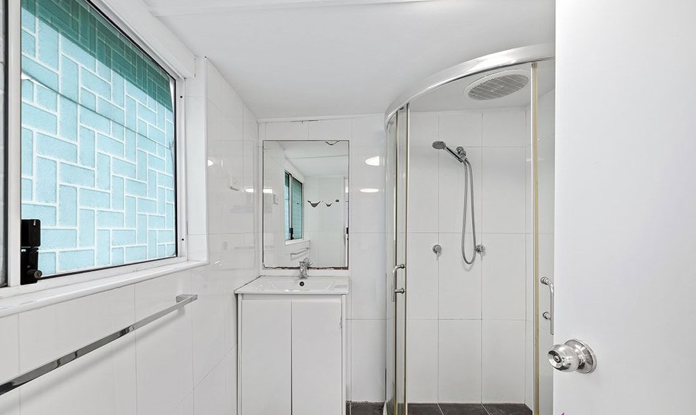 duCHATEAU | Real Estate | Surry Hills - 12 Batman Lane - Surry Hills