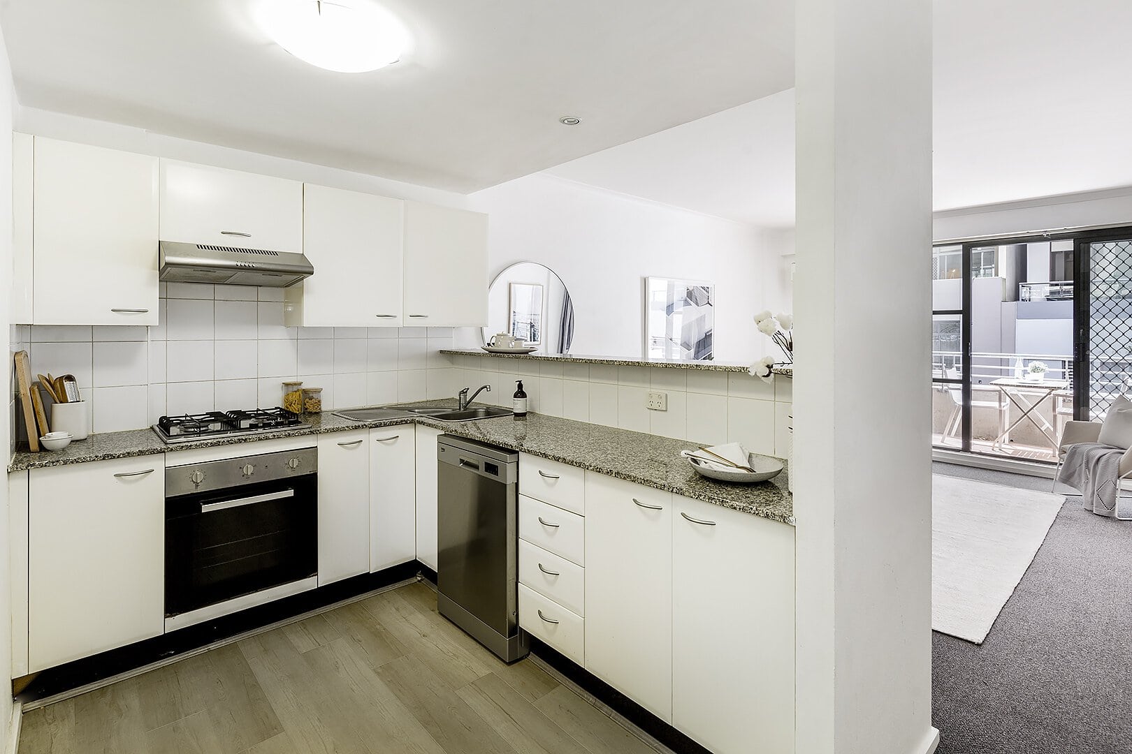 duCHATEAU | Real Estate | Surry Hills - 1 Poplar Street - Surry Hills