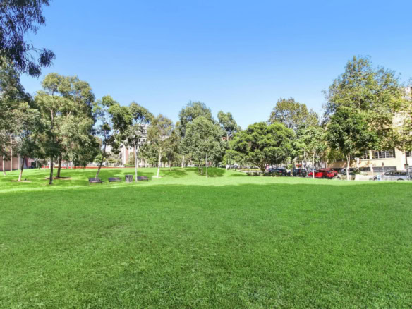 duCHATEAU | Real Estate | Surry Hills - 174 Goulburn Street - Surry Hills