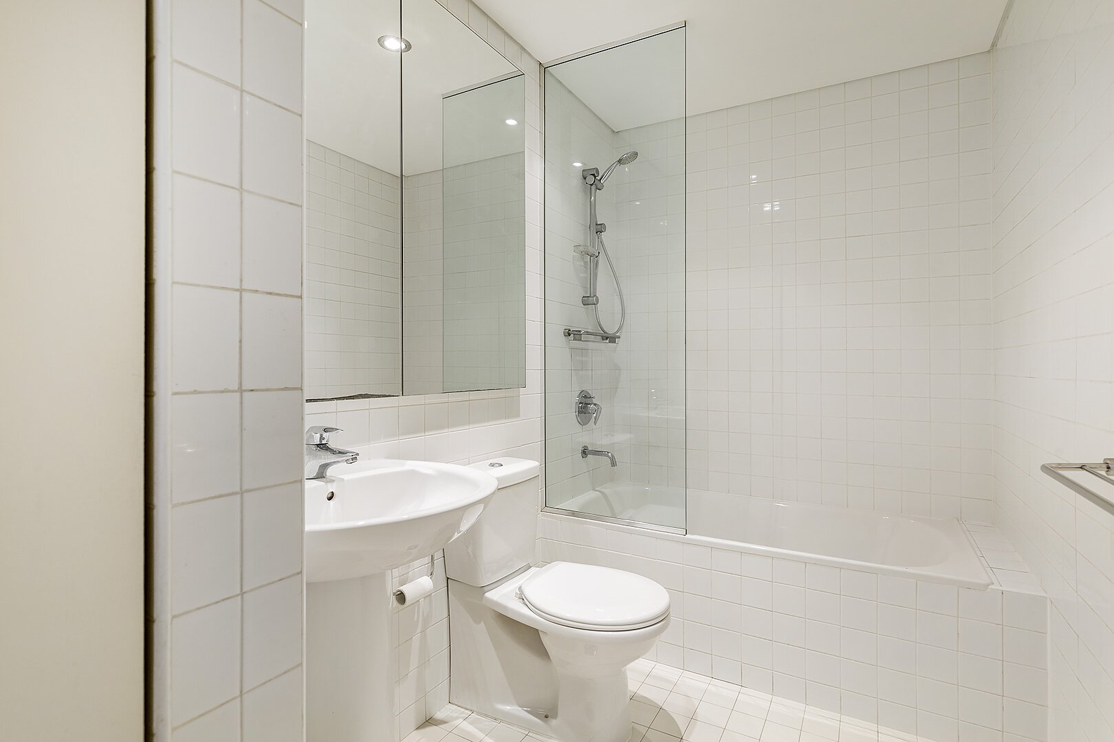 duCHATEAU | Real Estate | Surry Hills - 20 Pyrmont Bridge Road - Camperdown