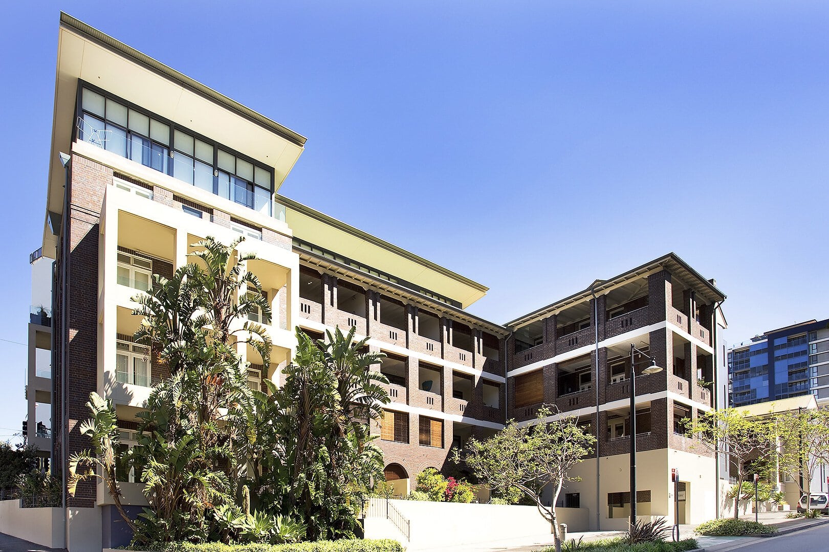 duCHATEAU | Real Estate | Surry Hills - 20 Pyrmont Bridge Road - Camperdown