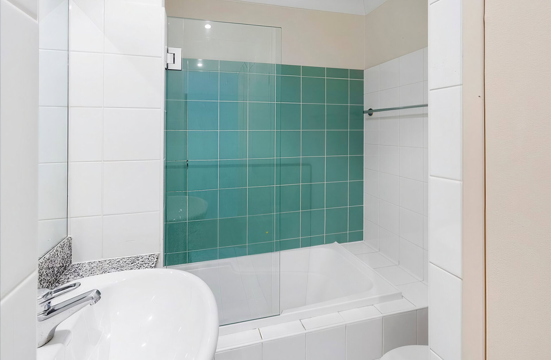 duCHATEAU | Real Estate | Surry Hills - 6 Poplar Street - Surry Hills