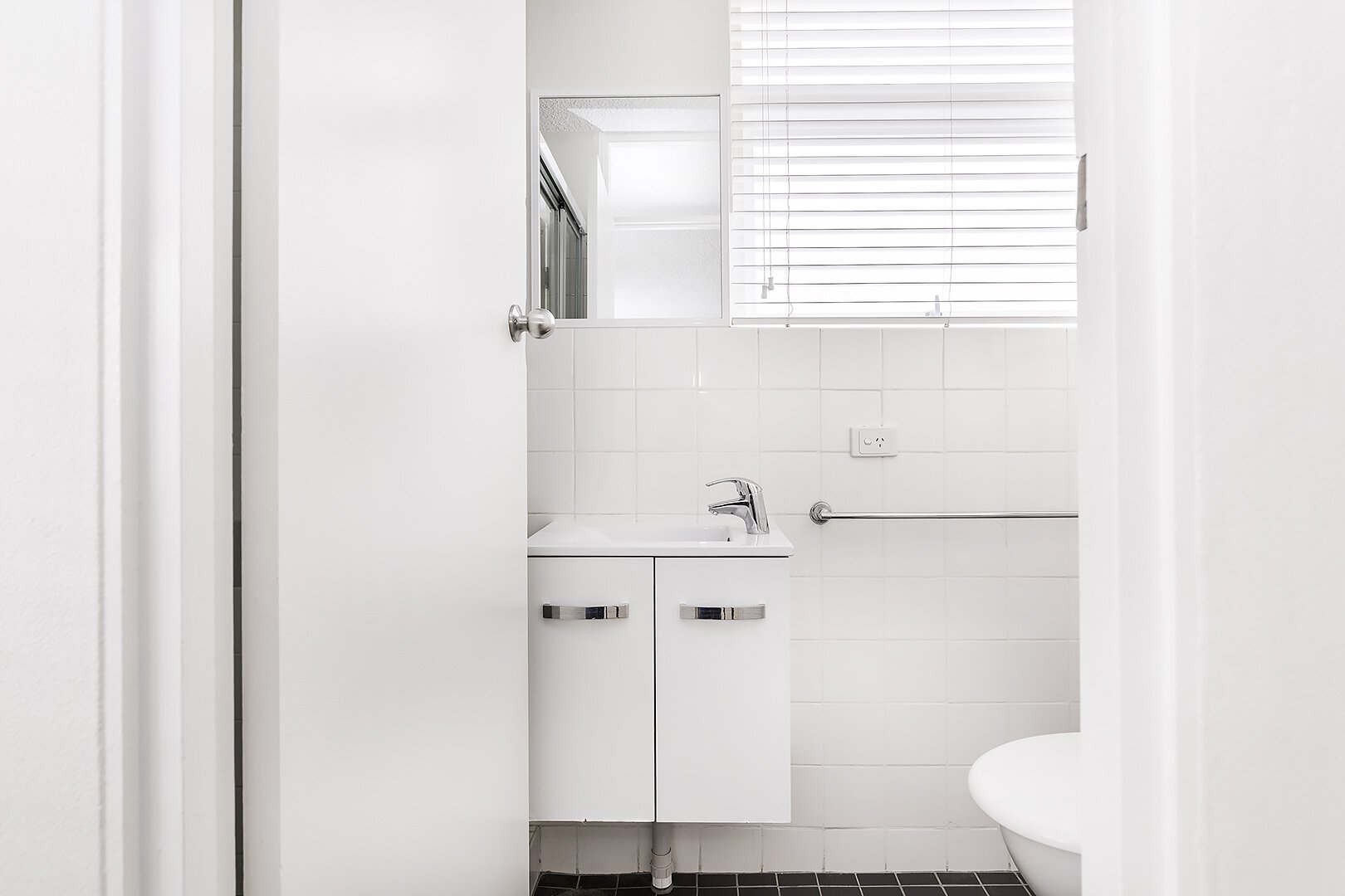 duCHATEAU | Real Estate | Surry Hills - 5-7 Esplanade - Elizabeth Bay